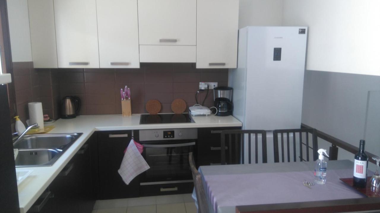 Maisonette Close To The Beach Nikiti  Zewnętrze zdjęcie